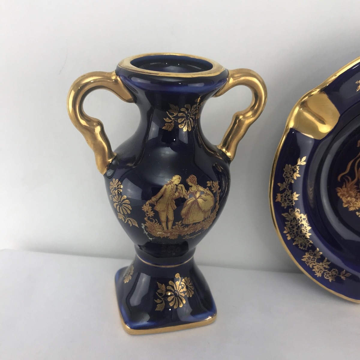 Limoges Castel France Porcelain 22k Gold Colbalt Blue Ashtray Limoges Castel France Porcelain 22k Gold Colbalt Blue Ashtray