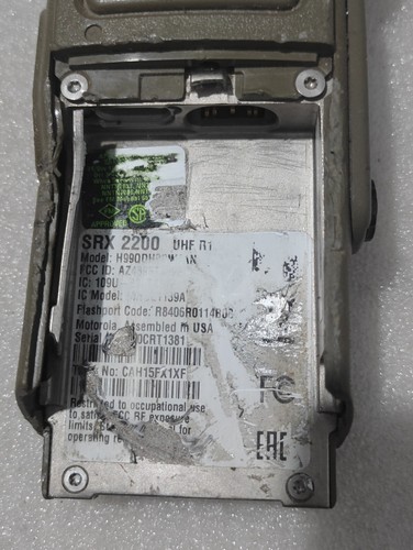 For parts Motorola SRX2200 H99QDH9PW7AN UHF R1 ADP AES DES(No Battery No Antenna - Zdjęcie 14 z 21