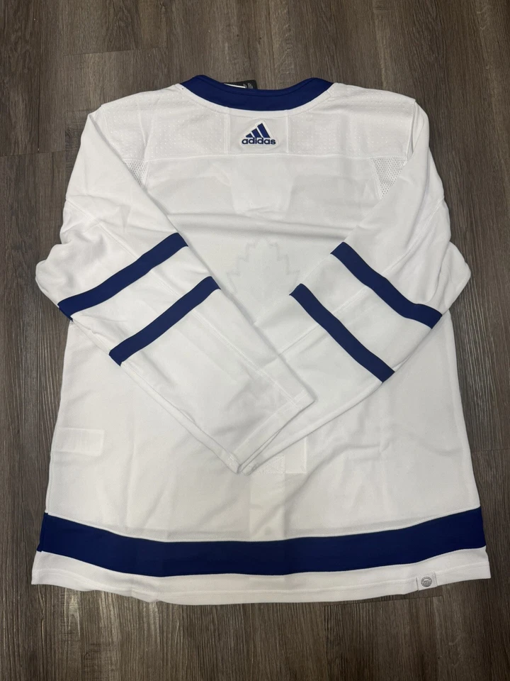 Vintage Nike NHL Toronto Maple Leafs Men's Jersey Size Medium M 90s - Image 2 of 2