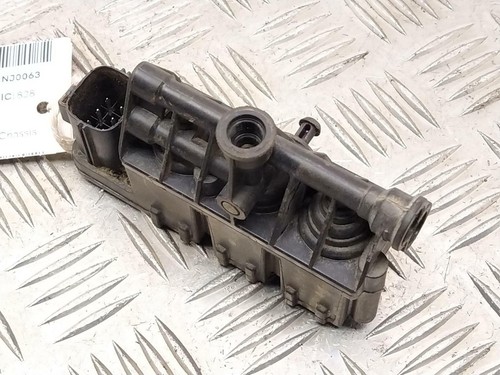 RANGE ROVER SPORT L320 3.6 TDV8 SUSPENSION VLAVE BLOCK RVH 000055 2008