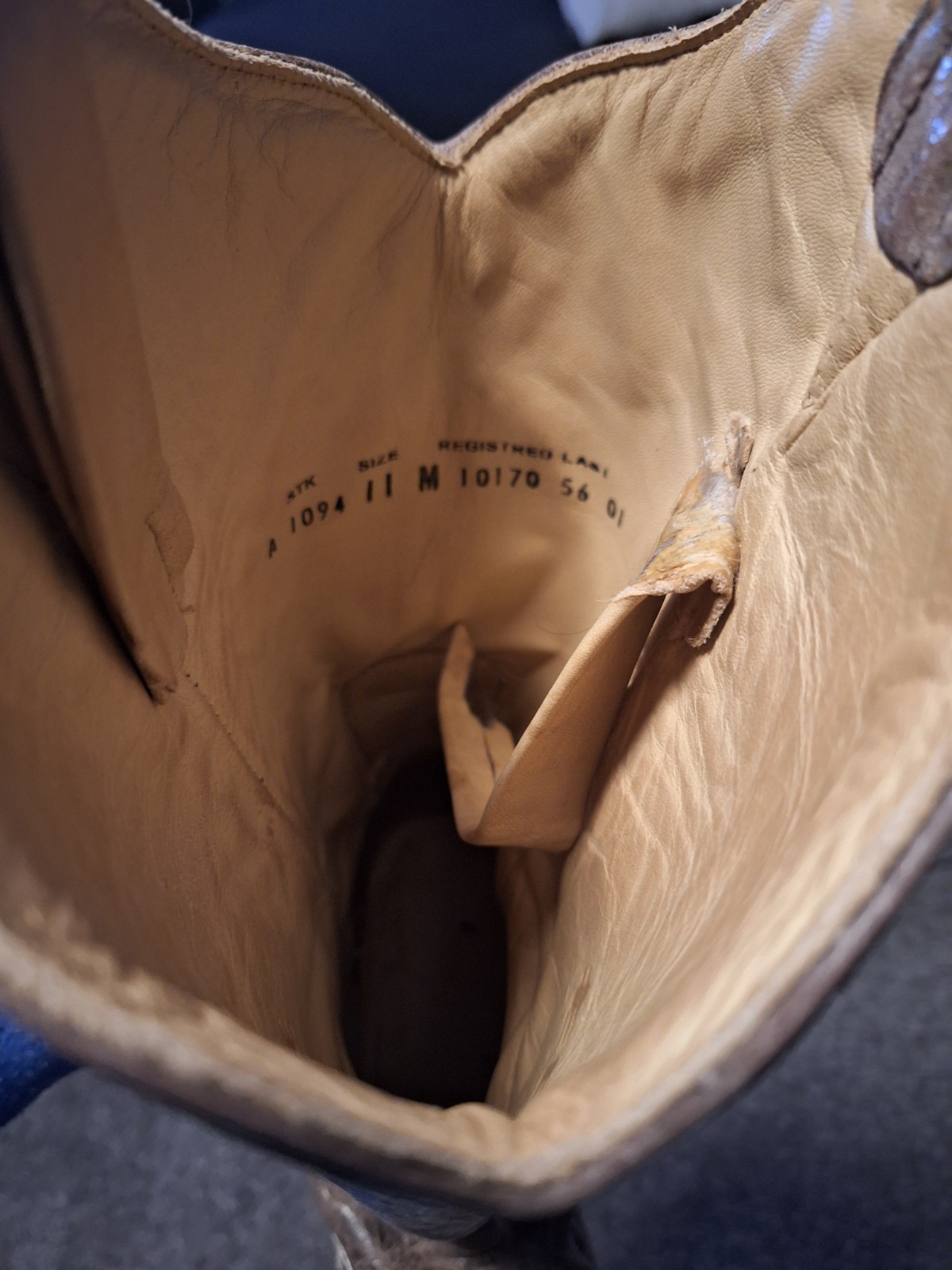 Corral Women's Embroidered Boots - image 3