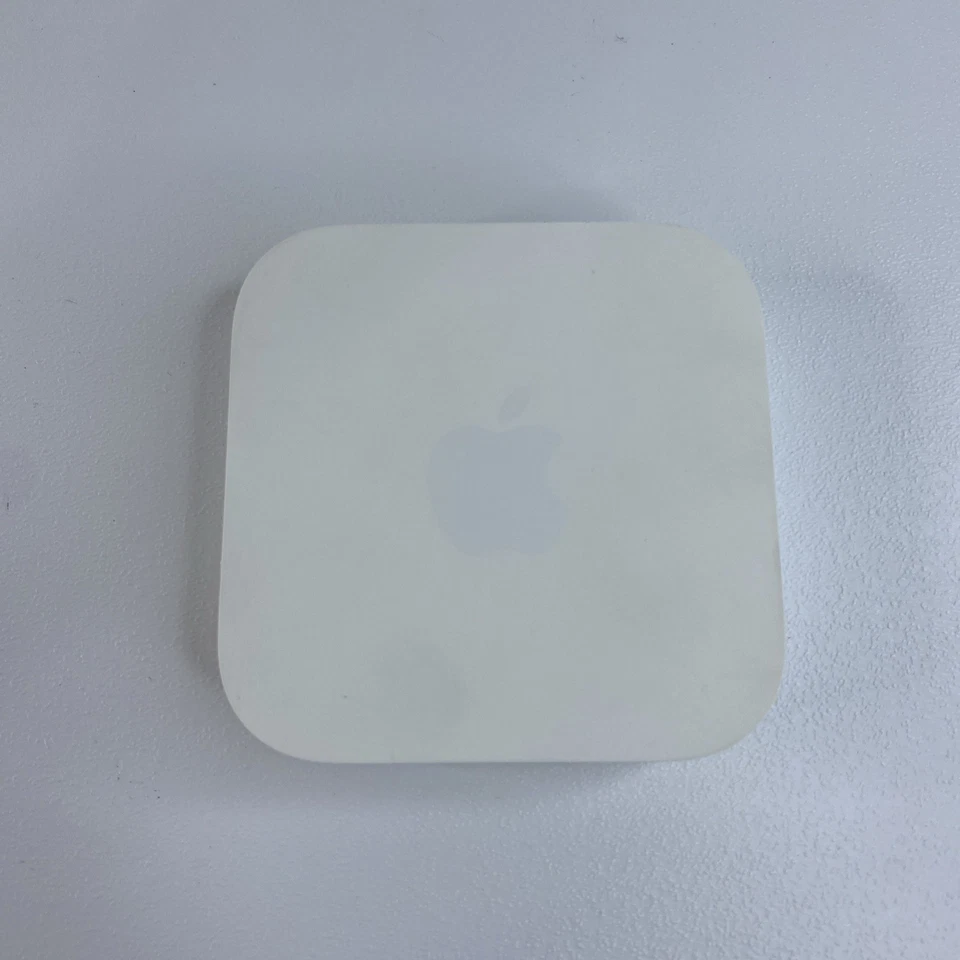 Apple AirPort Express A1392 2nd Generation Wireless Router - Image 2 of 4