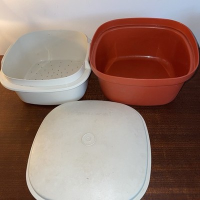 Vintage Tupperware quadratischer Vorratsbehälter mit Siebeinsatz 9 Zoll