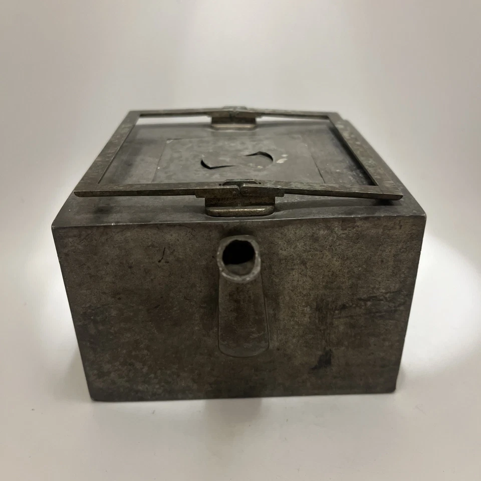 Японский антикварный металлический подогреватель для саке периода Эдо - Изображение 2 из 4