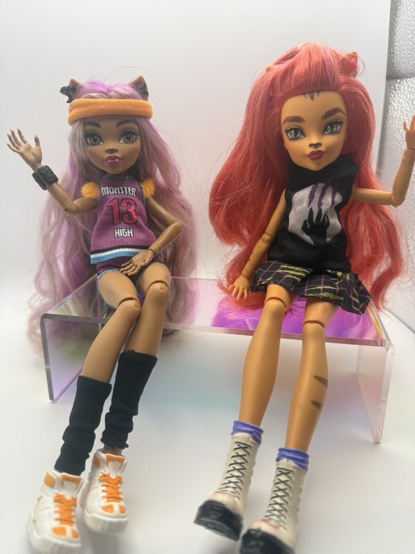Monster High Ghoul Spirit Toralei Clawdeen Bundle