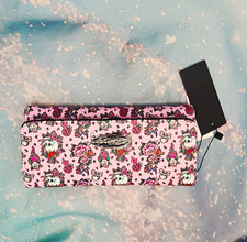 Ed Hardy Pink Floral Skull Fold-Over Wallet Credit Card Folding Logo Plate