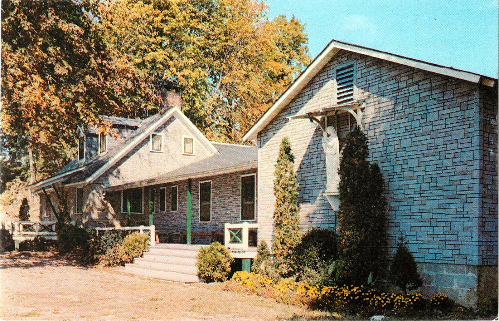 St Paul's Abbey's Queen of Peace Retreat House, Benedictine Monks