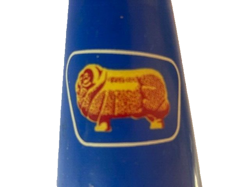 Golden Fleece Plastic Oil Bottle Top (mint condition)