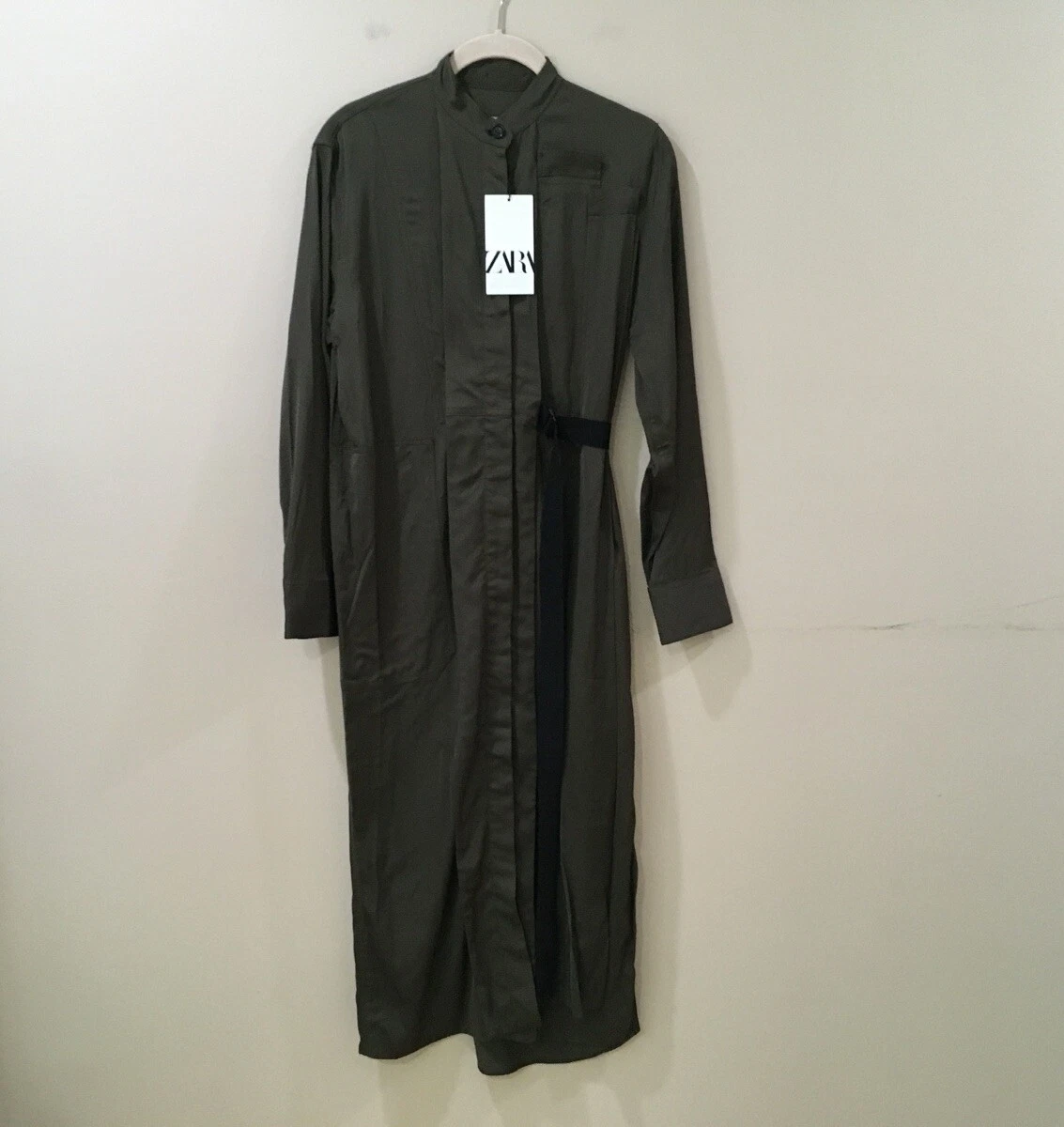 strapless open back dress Zara Women's Long Sleeve Pleated A-line Dress | M UK10-12 main image 1
