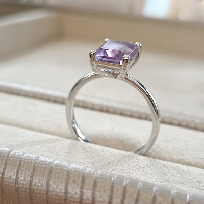 Anello da uomo in oro con ametista - Fascia vistosa viola