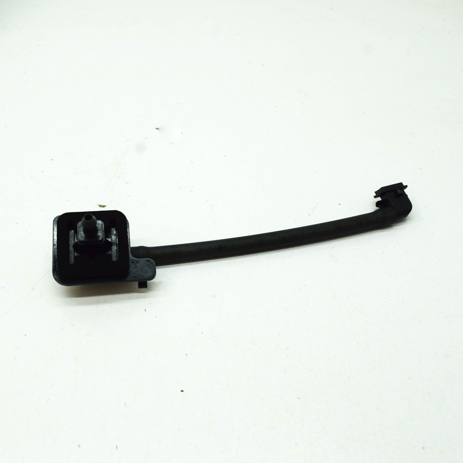 NEW MB GLS X167 REAR LUGGAGE DOOR WINDOW SPRAY NOZZLE A1678609301 