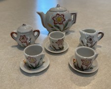 Japanese Porcelain Miniature Tea Set Floral Design 11 Pieces