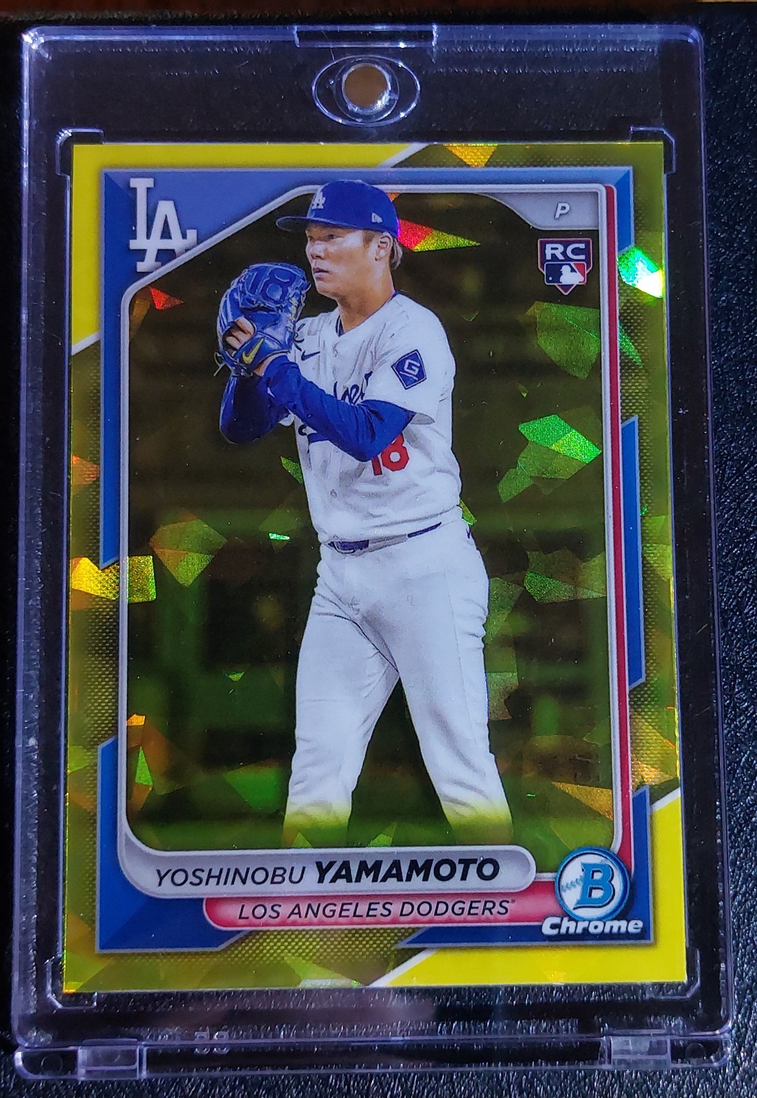 2024 Bowman Chrome Sapphire Edition - Yoshinobu Yamamoto #73 Yellow /75 (RC)