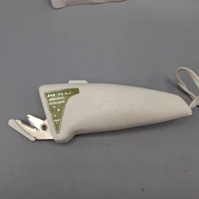 Dural Electric Scissors Mod. 1, White/Green, Made USA, Vintage - Tested/Working