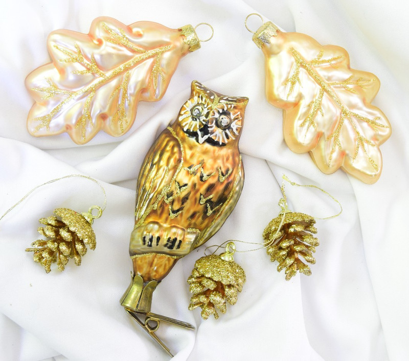 Glass Oak Leaves, Pinecones, Clip On Owl For Nature Lovers Christmas Ornaments
