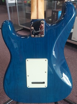 FENDER MEXICAN DELUXE PLAYERS STRATOCASTER | eBay