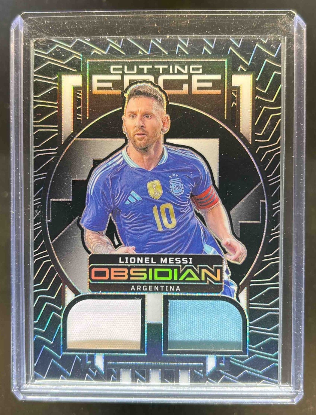 Lionel Messi 2023 Obsidian #CE-LM Cutting Edge - Electric Etch