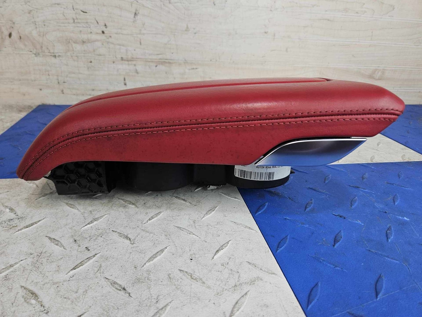 Audi R8 2017-2023 Rear Center console trim Red P/N 4S1864205B