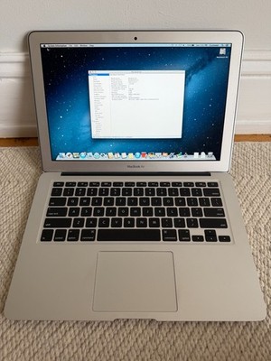 Apple MacBook Air 13'' 128GB SSD / Intel Core i5 1.8GHz / 4GB RAM / 2012 / A1466
