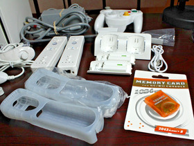 Nintendo Wii Console Bundle Lot - Clean and Tested! Lots of Accessories Included