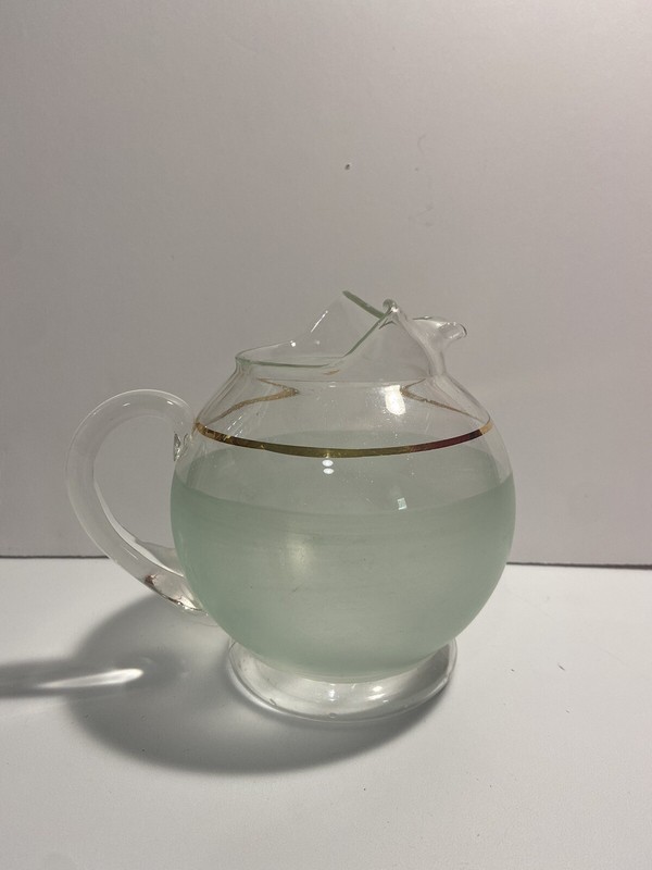 Vintage West Virginia MCM Blendo Juice Pitcher Green Frosted Gold Rim 5 1/2"