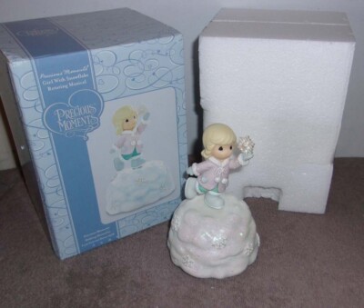 Precious Moments Girl With Snowflake Rotating MusicalL 2008 - Works 990012