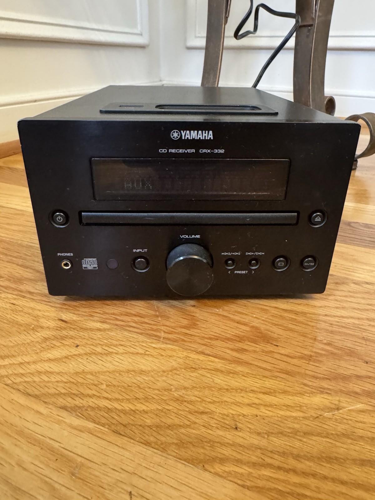 Cd Ipod/iphone Dock Am/fm Tuner No Remote