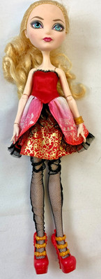 Mattel Ever After High Original First Chapter Apple White Core Royal Puppe 2013
