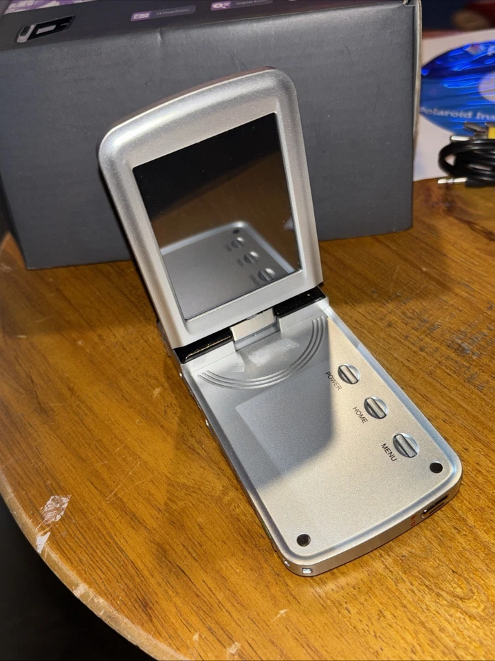 Polaroid iD1440 Full HD 1080p Camcorder - Image 3 of 3