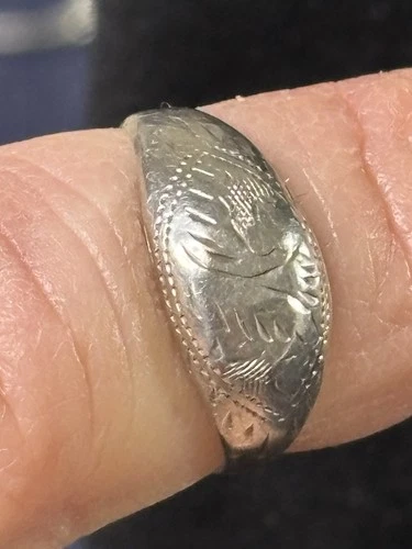 Antique Sterling 925 Silver Etched Dome Ring Size 4.5