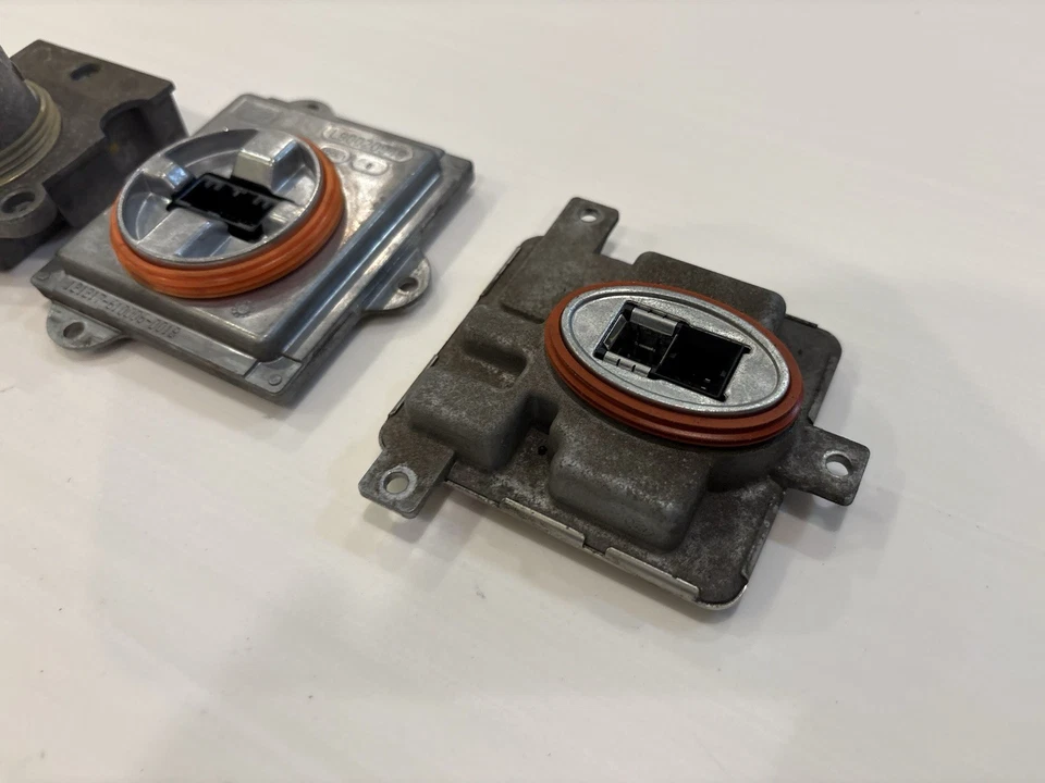 2013-2015 BMW X1 Left Headlight Head Light Xenon Ballast Control Module Set OEM - Image 2 of 4