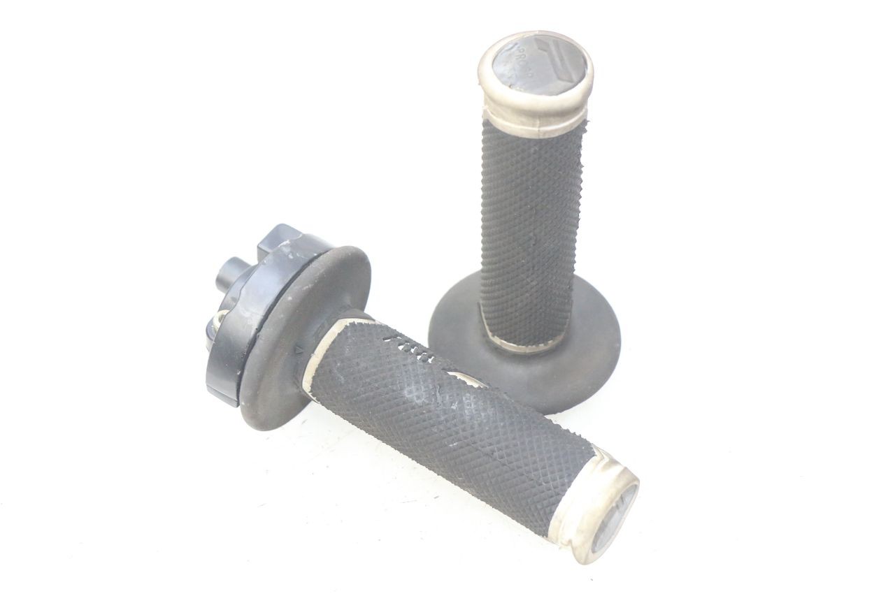 THROTTLE GRIP - APOLLO RFZ 125