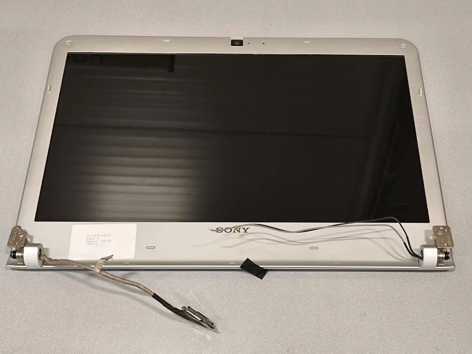 Sony SVE14AE12M Laptop Nur Display 14'' 1366 x 768 Gebraucht Aktiv - Bild 3 von 4