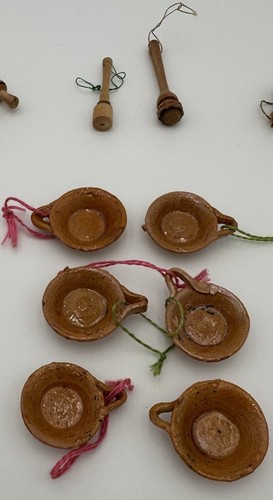 Miniatures Vintage Lot Of 52 Assorted SO. WEST Pottery Jugs, Mugs, Bowls, Etc. - Picture 8 of 17
