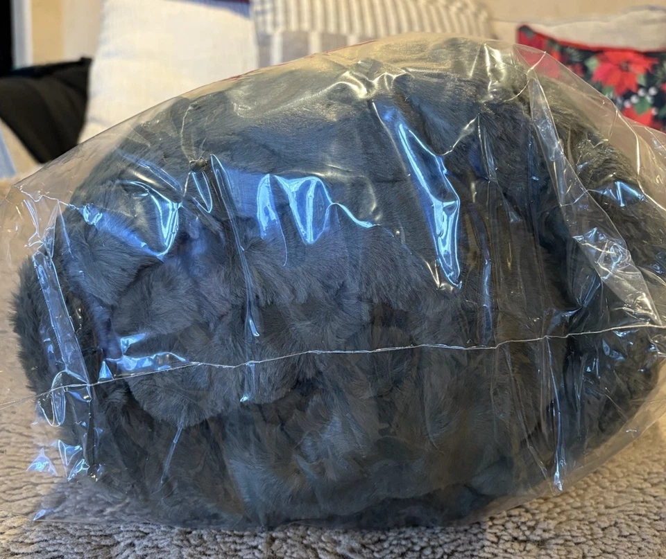 NUEVA Manta Minky Couture Abrazos Suaves Navidad Piel Verde Adulto Talla 50”x60” Foto 3 de 4