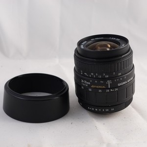 Sigma 24-70mm f3.5-5.6 Pentax PK - Fungus