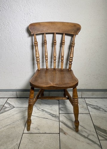 Ein Set 4 Windsor Stühle Aus Buch &ulme Spätes 19,Jh - Bild 3 von 11