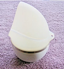 Salt Keeper "PREPARA" Ceramic w/ Collapsible Latex Top; 6" H x 3 1/2" Diameter