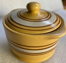 Over and Back Yellow Ware creamer and sugar