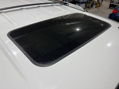 2007 - 2014 GMC Yukon Sunroof Moonroof Glass (Glass Only)