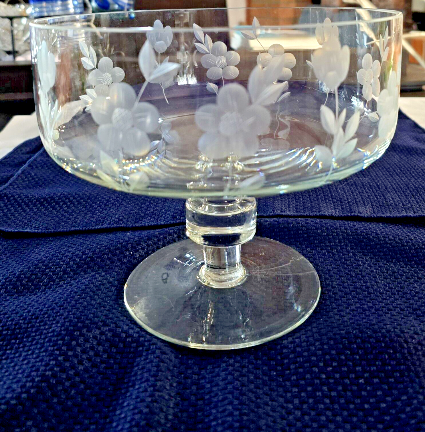 Compote/Centerpiece Bowl Floral Etched MCM Trifle/Fruit/Salad Footed 8