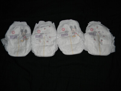4 sample Huggies little movers Hugg-Fit size( 7) 41+Lb 360.