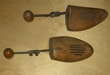 Vintage Pair Of Wooden Shoe Stretchers Wood Stretcher Mens Shoes Accessory