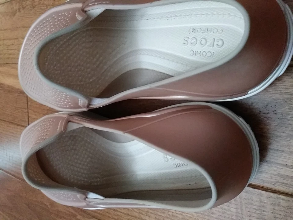 Womens Crocs Citilane Roka Metallic Pink Comfort Slip On Shoes Sneakers Size 8 M - Image 4 of 4
