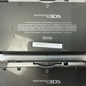 Lot of 5 Broken Nintendo 3DS Handheld Consoles Only As-Is for Parts/Repair