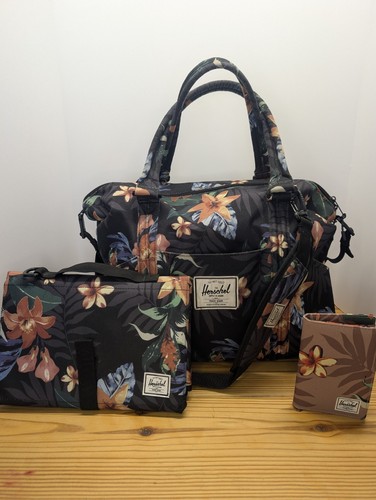 Herschel Strand Diaper Bag Set Floral Changing Pad Wallet 3pc Summer
