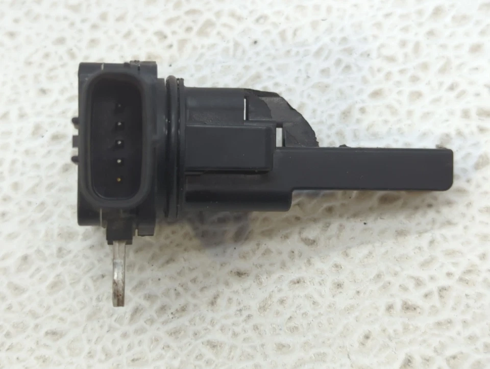 2008-2015 Scion Xb Mass Air Flow Meter Maf Q4G9Z - Image 2 of 4