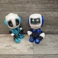 Lot of 2 toy robots blue