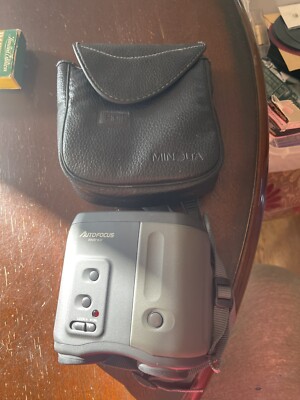 Minolta Digital Autofocus 8x22 Compact Binoculars w/ Case