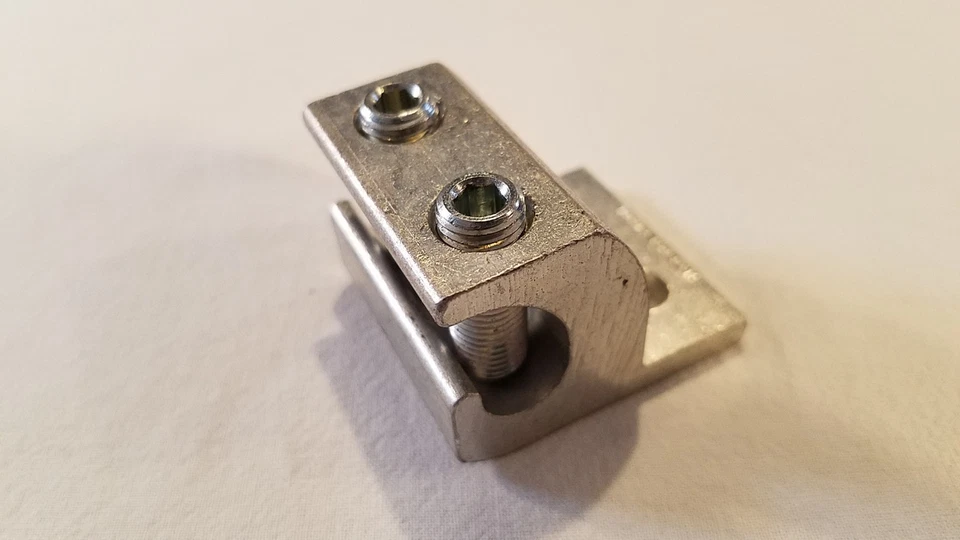 GL2014 Two Hole Ground Lug 1/4,O.C. Spacing 5/8"  - Image 3 of 4